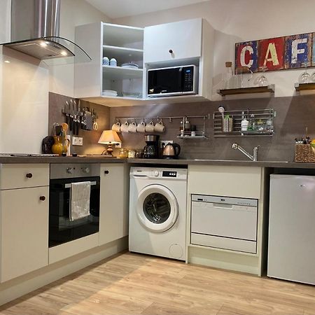 Fantastic Ground Floor Apartment Opposite Thermes Bagnères-de-Luchon Екстериор снимка